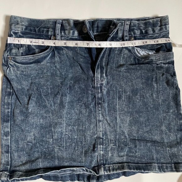 H&M Divided Acid Wash Denim Mini Skirt - Picture 4 of 8